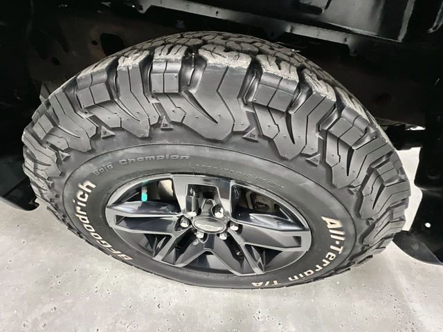 Certified 2024 Chevrolet Silverado 1500 LT AWD/4WD image 32