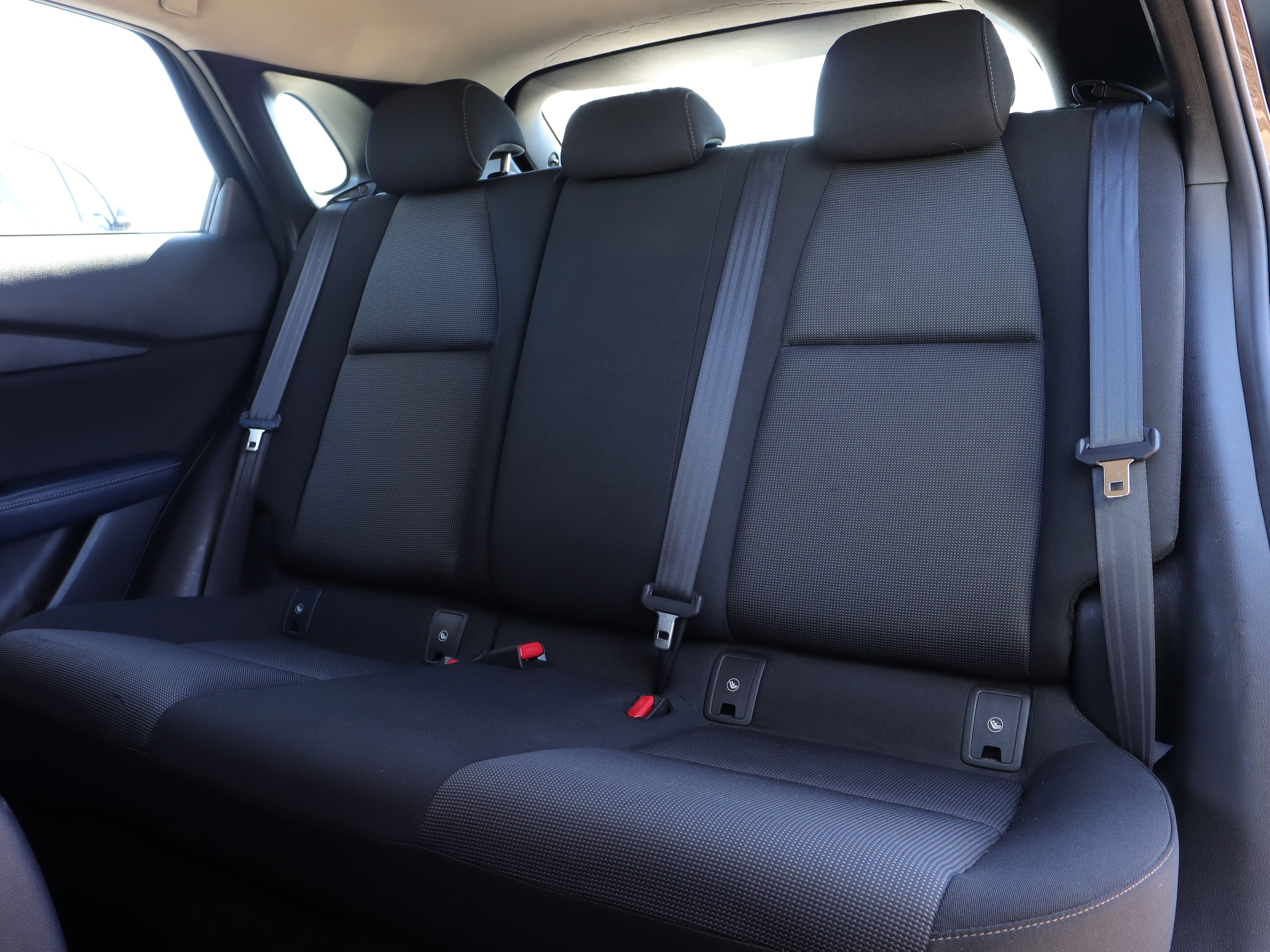 Used 2020 MAZDA CX-30 FWD image 8