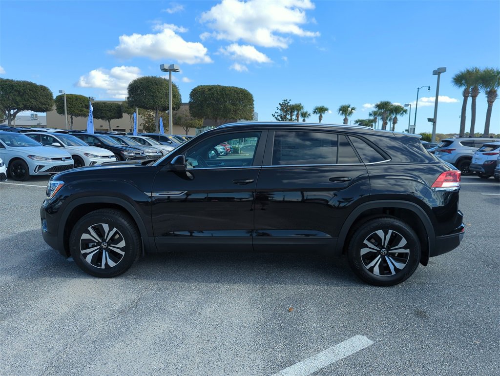 New 2026 Volkswagen Atlas Cross Sport SE image 11