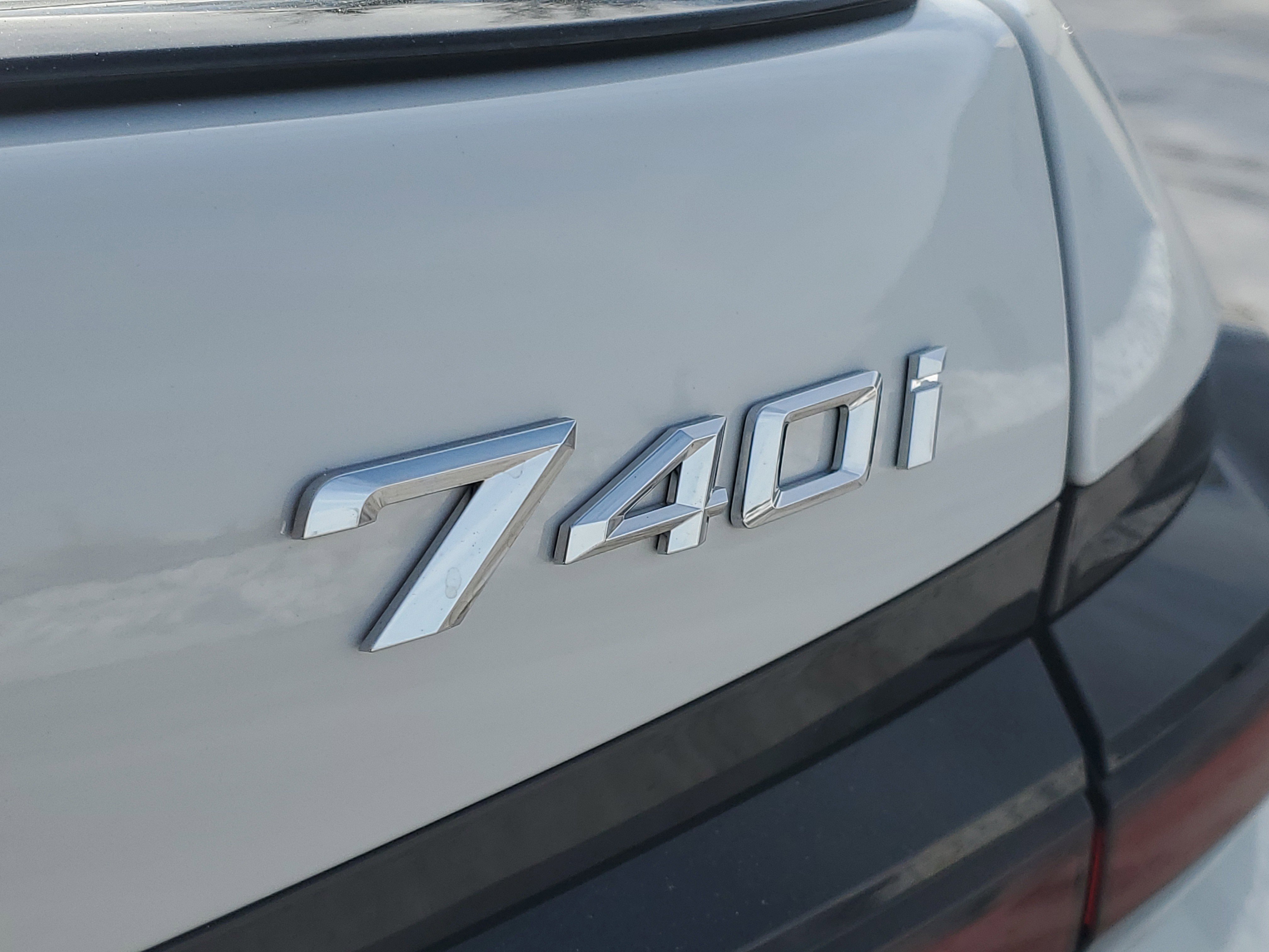 New 2026 BMW 740i xDrive image 30