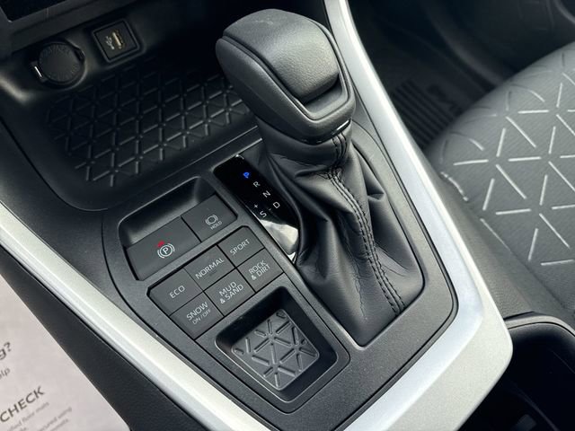 New 2025 Toyota RAV4 XLE image 12