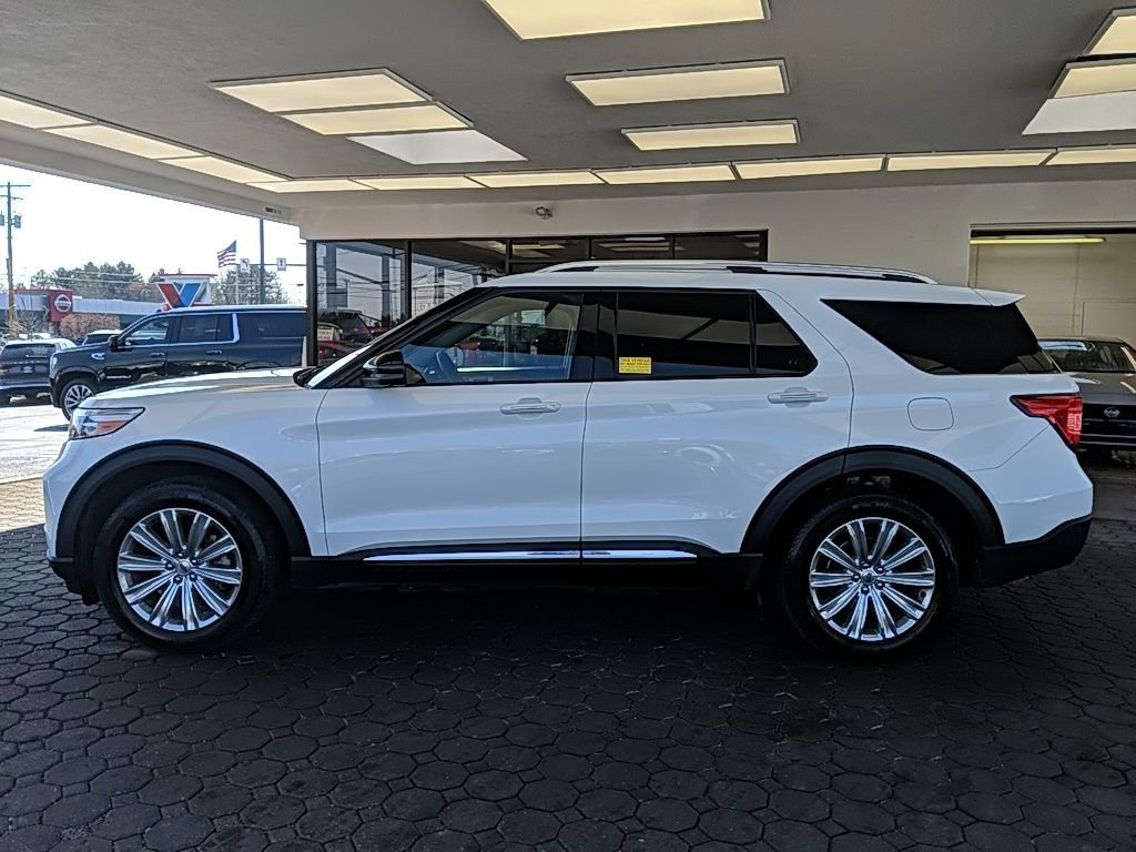 Used 2022 Ford Explorer Limited w/ Equipment Group 301A image 11