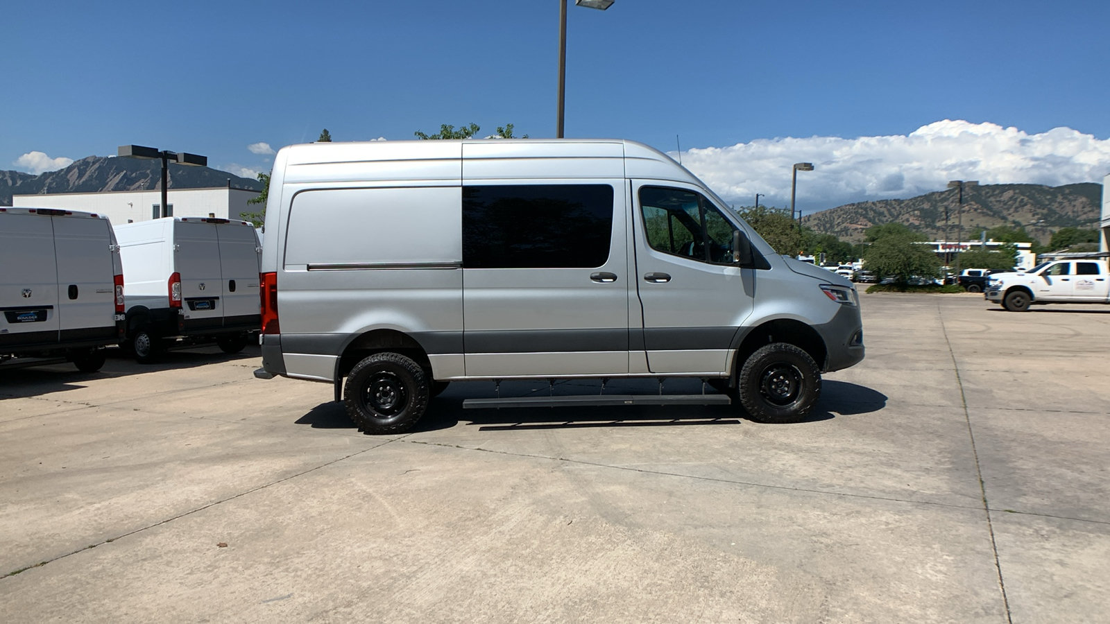 Used 2024 Mercedes-Benz Sprinter 2500 image 6