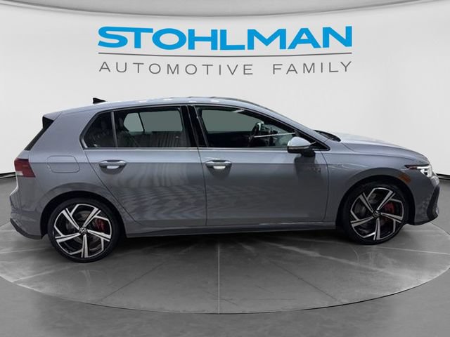 New 2026 Volkswagen GTI SE FWD image 8