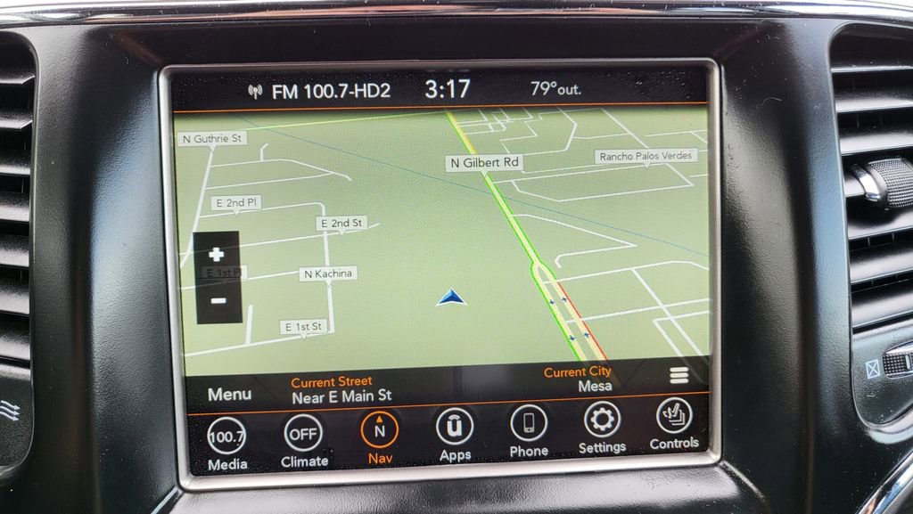 Used 2018 Jeep Grand Cherokee Overland image 34