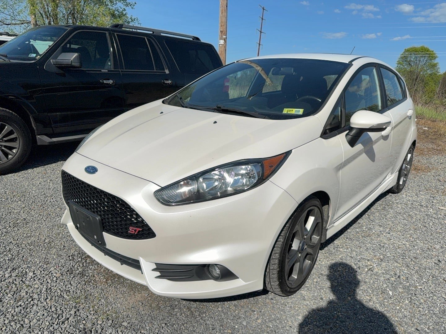 Used 2017 Ford Fiesta ST FWD image 1
