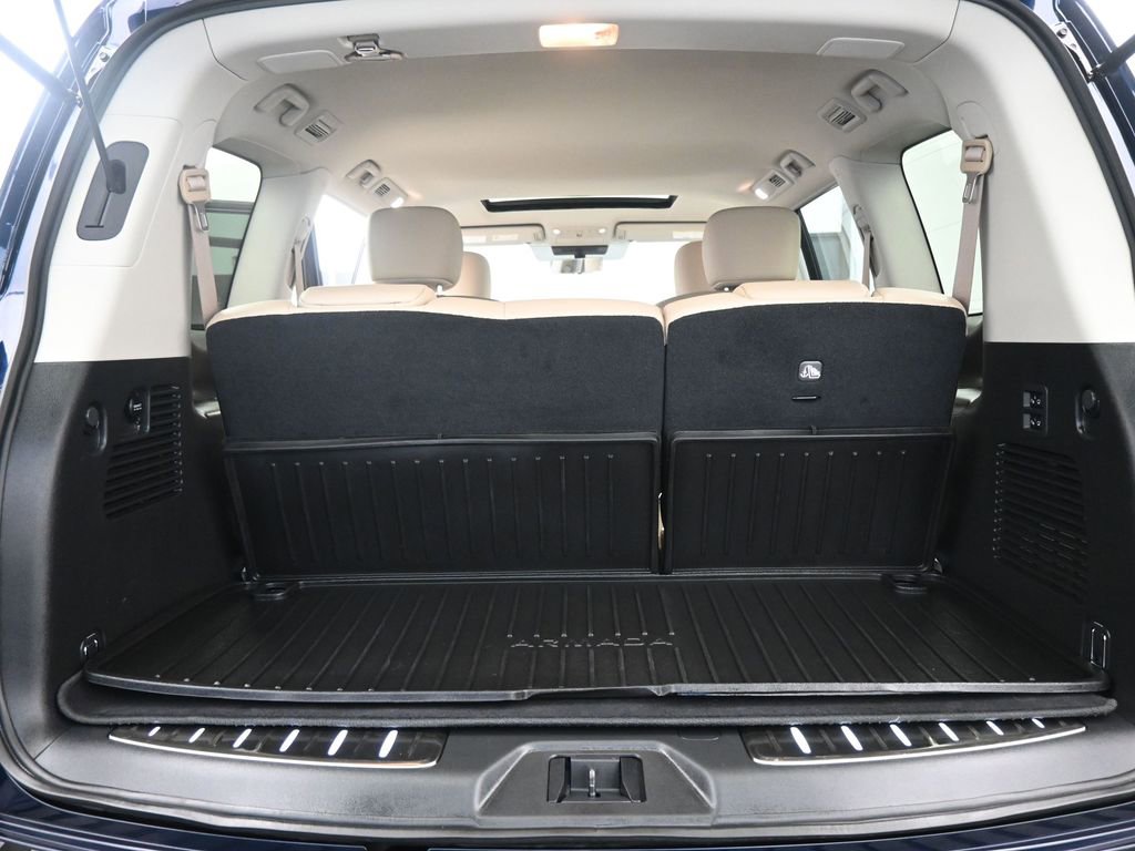 Used 2024 Nissan Armada Platinum w/ Captain's Chairs Package image 8