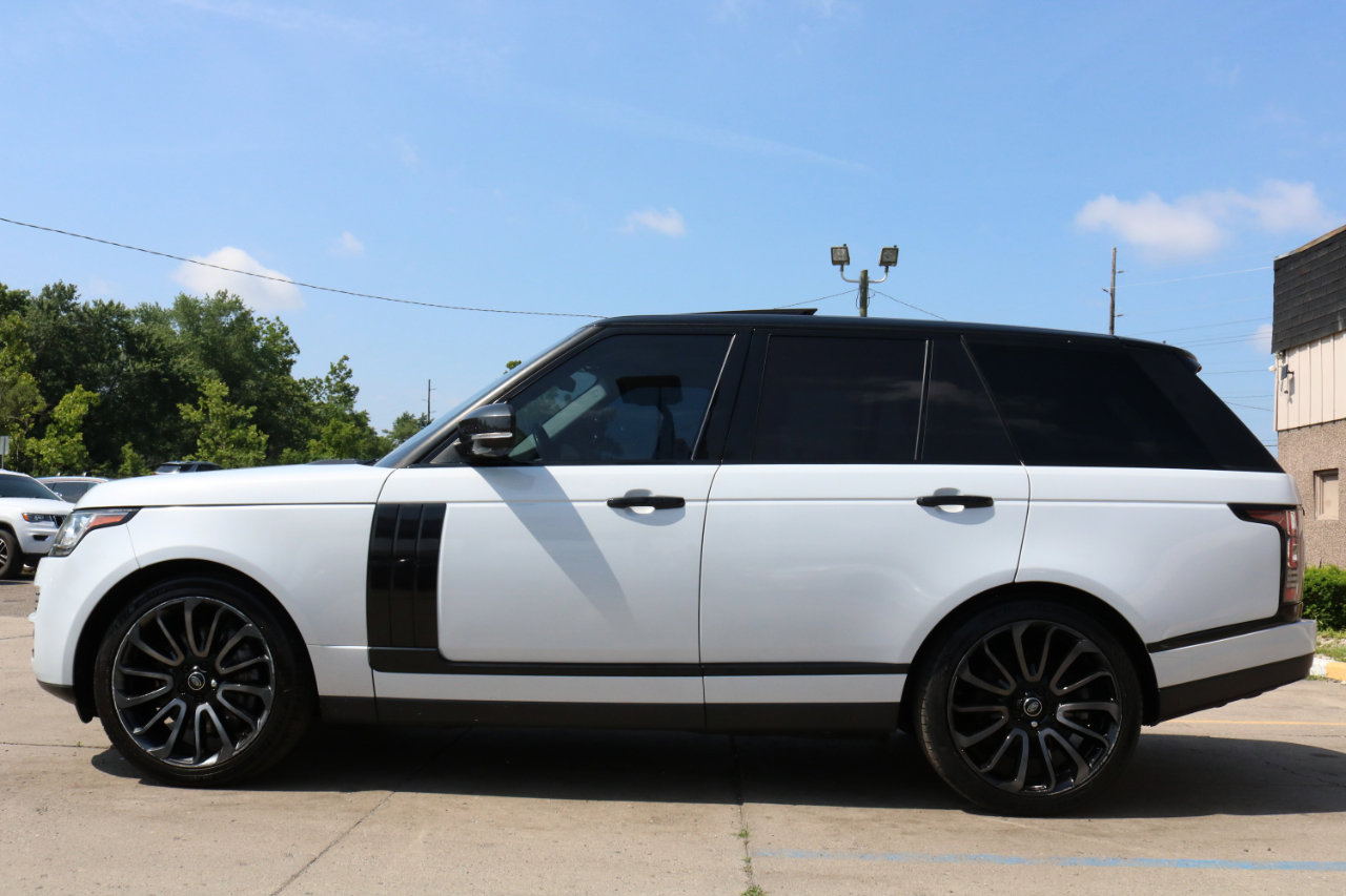 Used 2017 Land Rover Range Rover Supercharged image 17