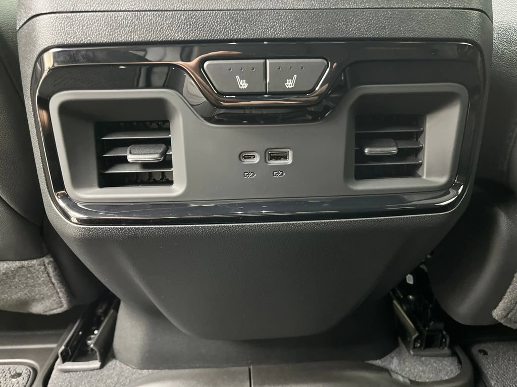 New 2026 GMC Sierra 1500 AT4 w/ AT4 Premium Package AWD/4WD image 23