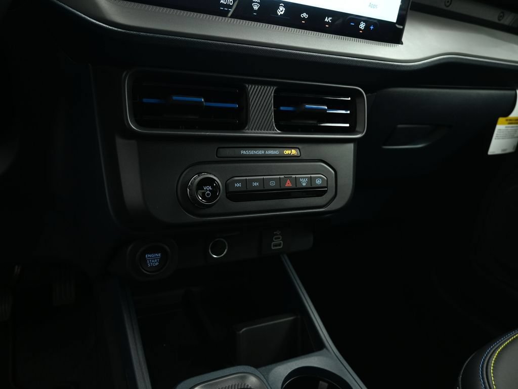 New 2026 Ford Maverick Lobo AWD/4WD image 15
