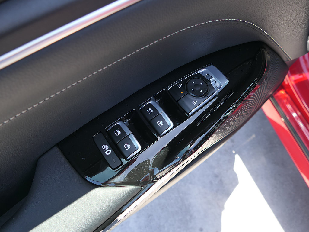 Used 2026 Kia K5 GT-Line FWD image 12