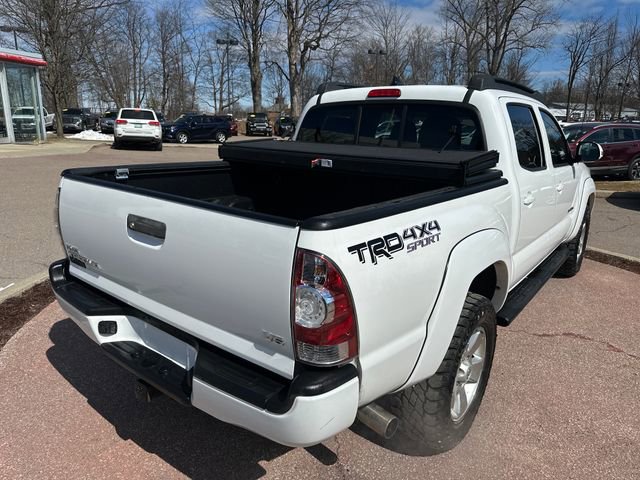 Used 2014 Toyota Tacoma 4x4 Double Cab w/ TRD Sport Package image 5