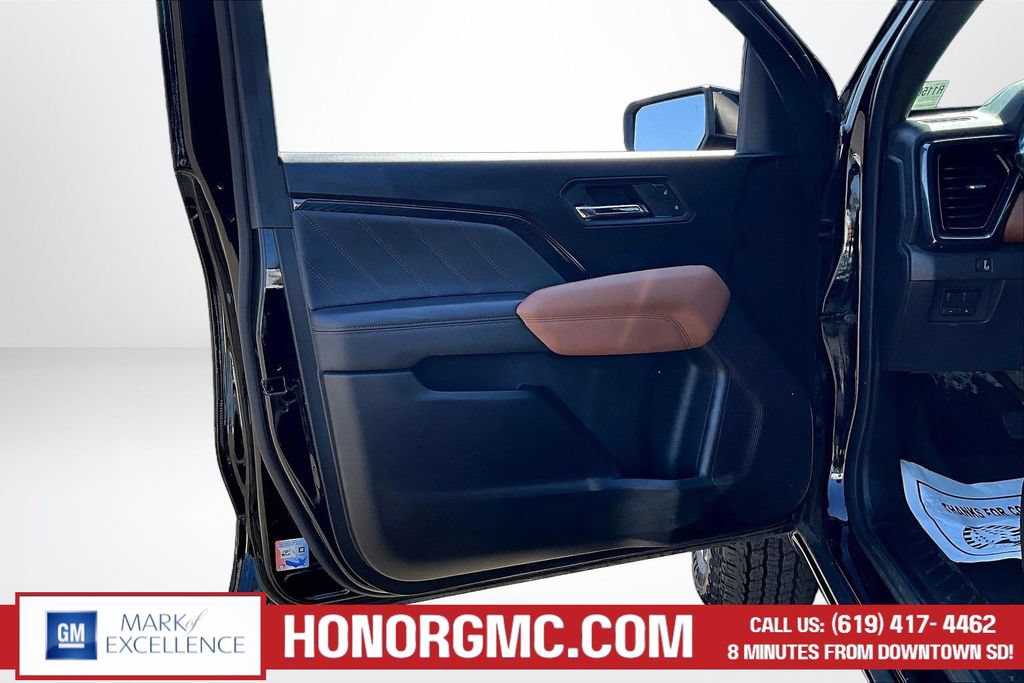 Used 2024 GMC Canyon AT4 AWD/4WD image 21