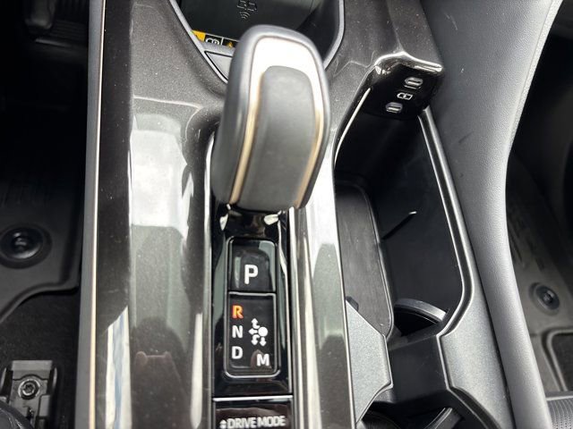Used 2024 Toyota Crown Platinum AWD/4WD image 43