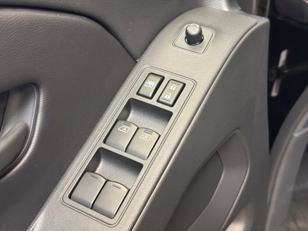 New 2026 Nissan Frontier SV w/ All-Weather Content Package image 10