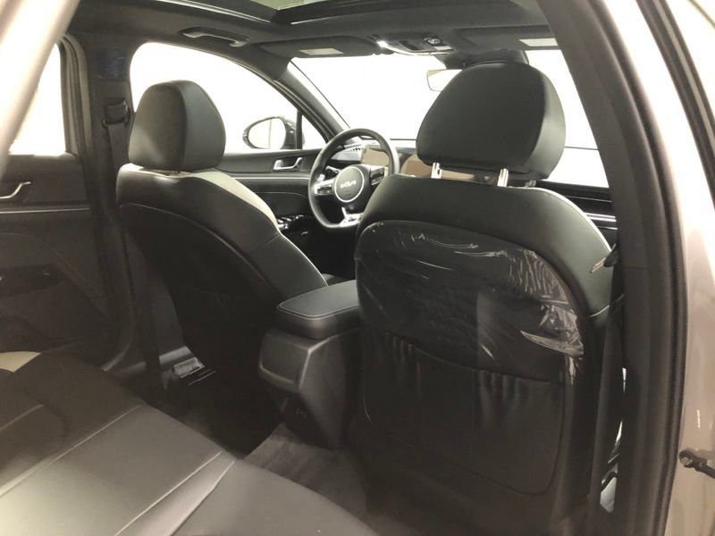 New 2026 Kia K5 GT-Line w/ GT-Line Premium Package FWD image 10