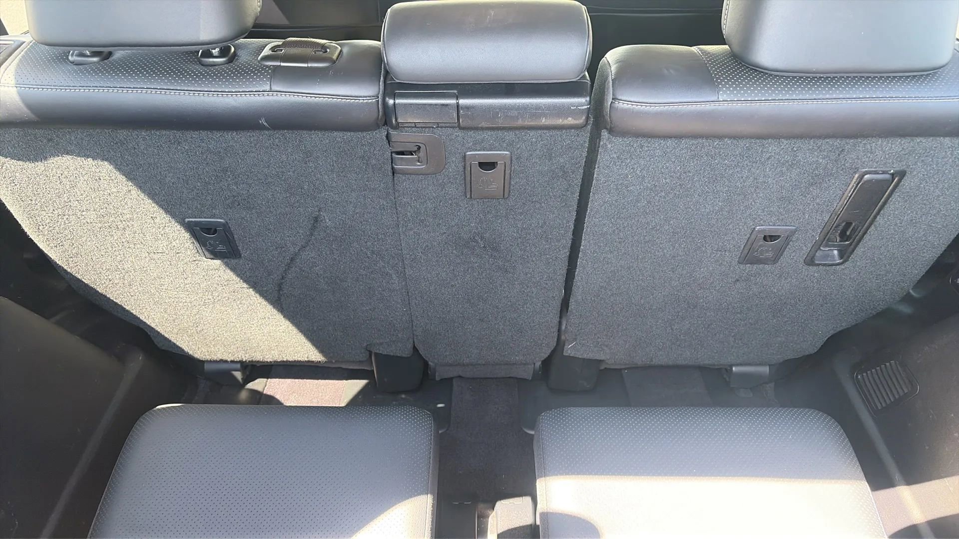 Used 2010 Lexus GX 460 image 40