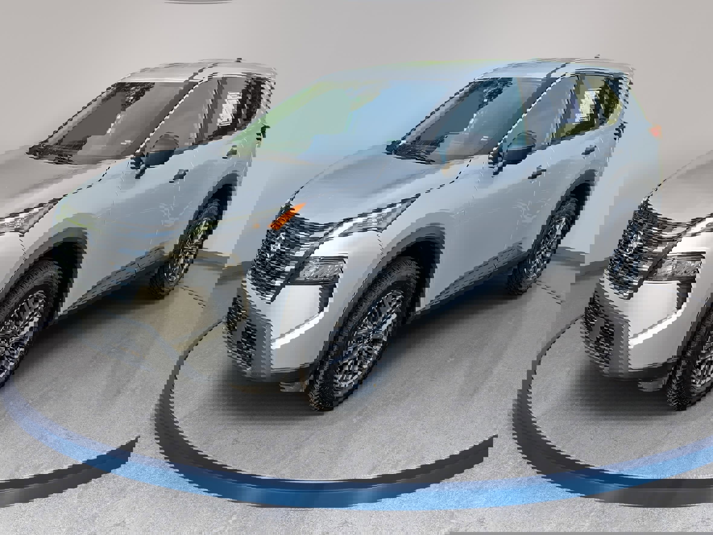 Used 2024 Nissan Rogue S image 1