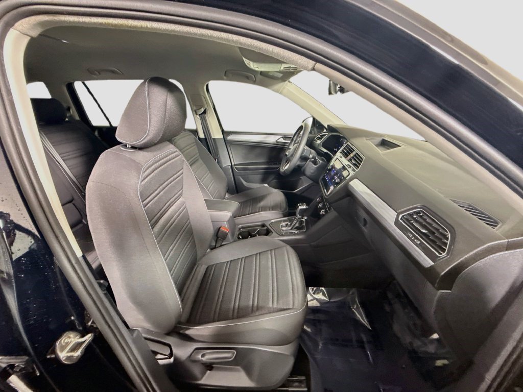 Used 2024 Volkswagen Tiguan S FWD image 28