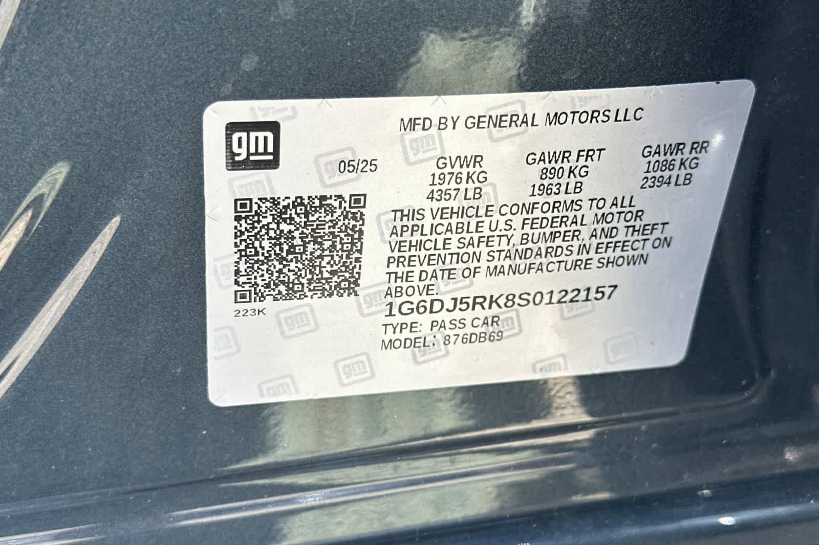 Used 2025 Cadillac CT4 Luxury w/ Sun And Sound Package RWD image 37