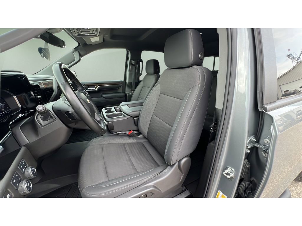 Certified 2024 Chevrolet Silverado 1500 LT w/ Z71 Off-Road Package AWD/4WD image 24