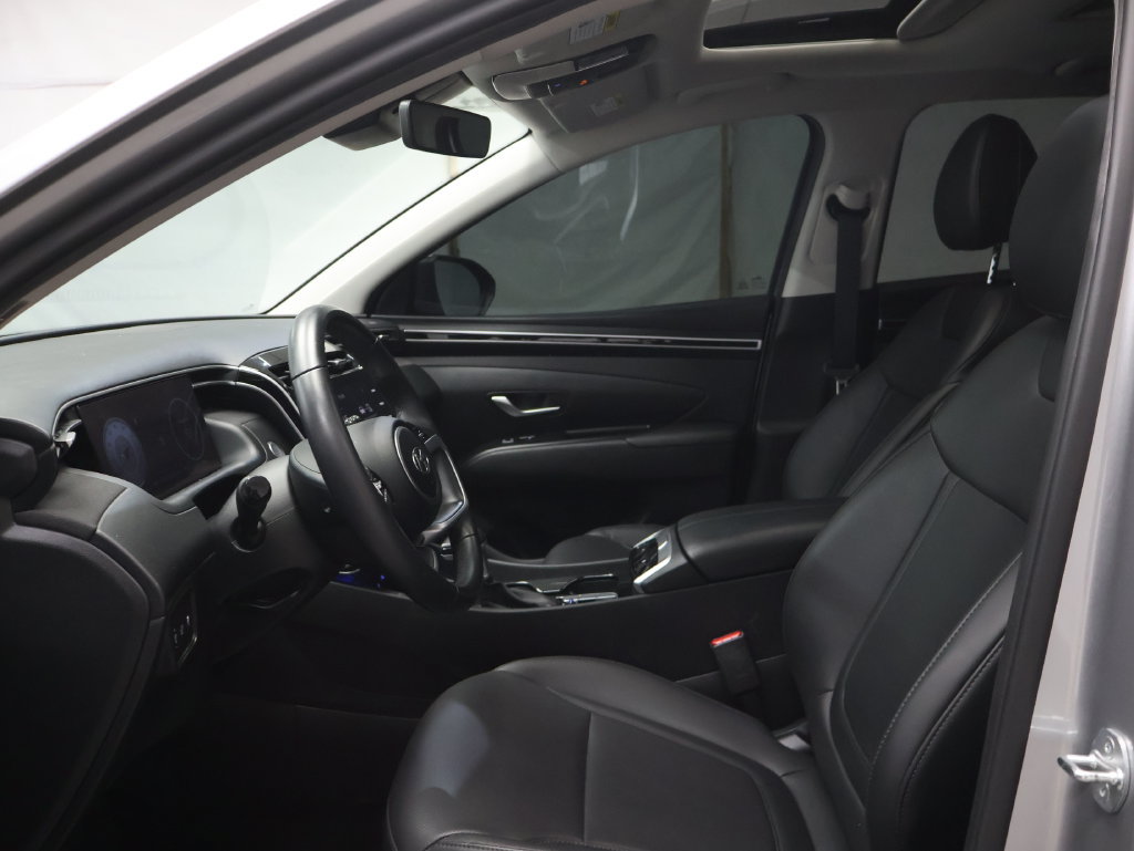 Used 2023 Hyundai Tucson SEL w/ Convenience Package AWD/4WD image 16