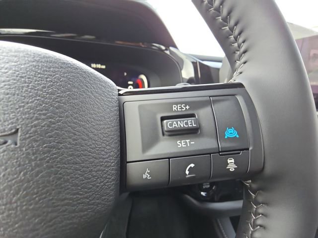 New 2026 Nissan Pathfinder SL image 12