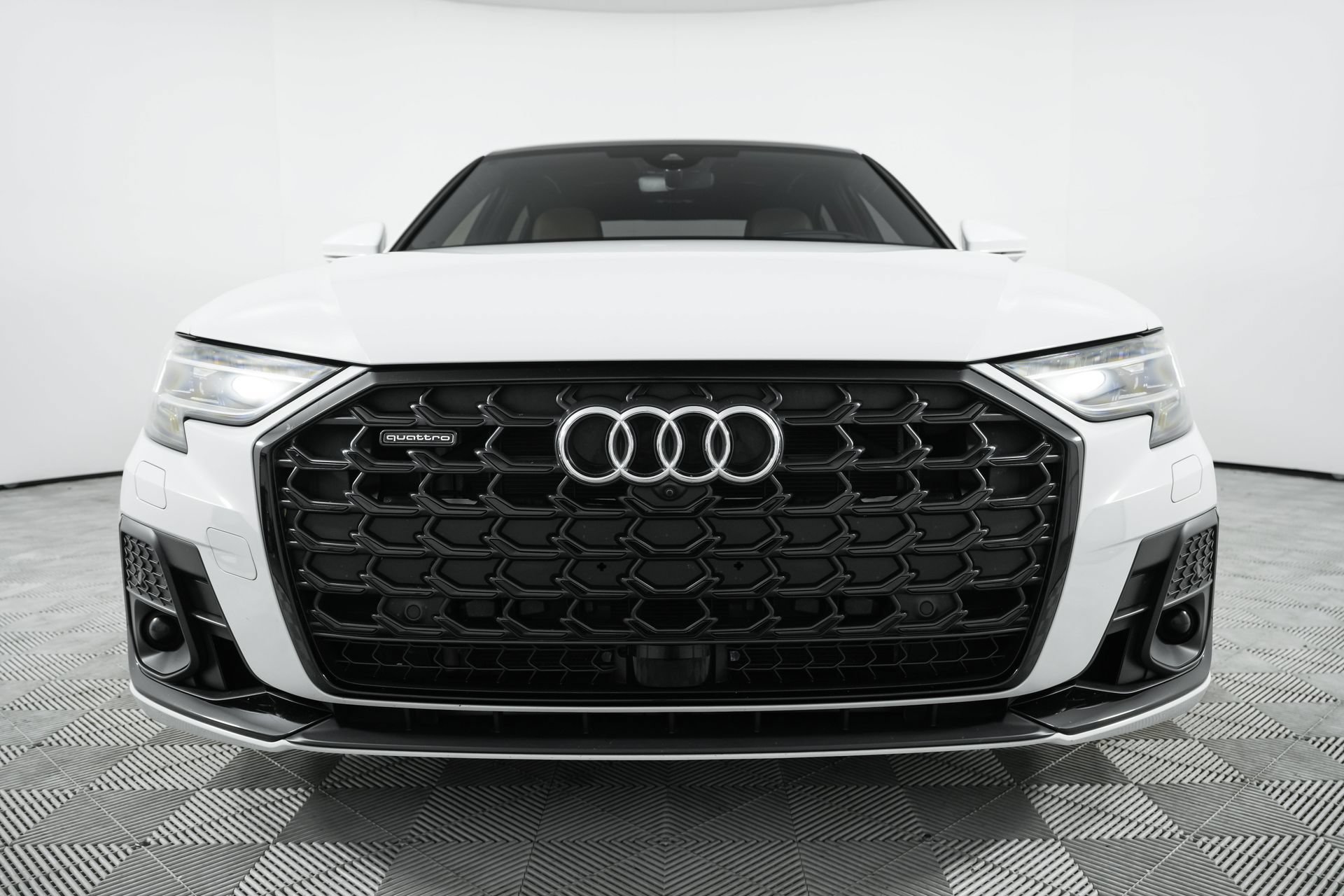Used 2023 Audi A8 L 3.0T w/ Luxury Package AWD/4WD image 2