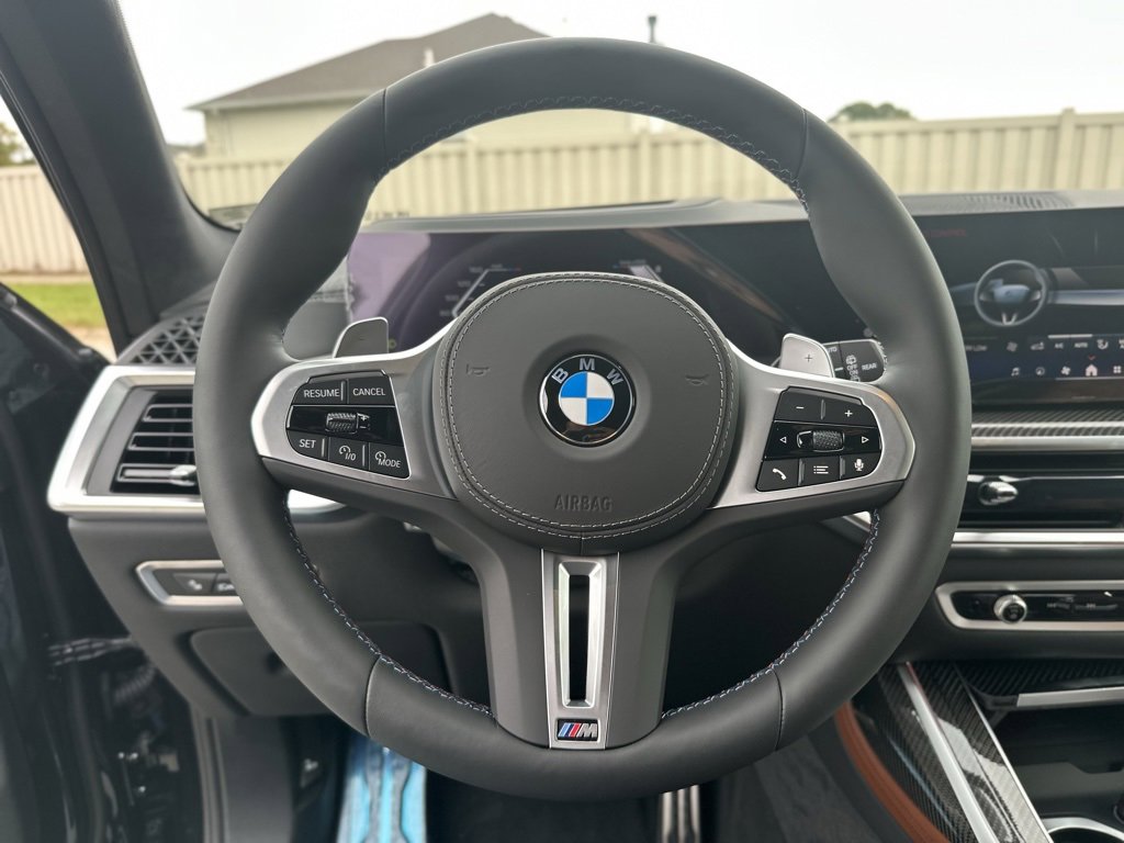 New 2026 BMW X7 M60i image 33