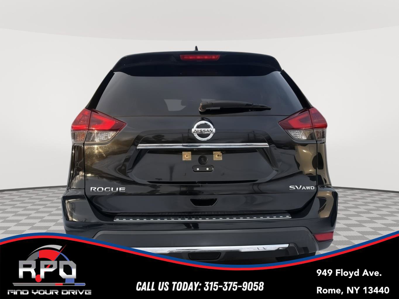 Used 2018 Nissan Rogue SV image 4