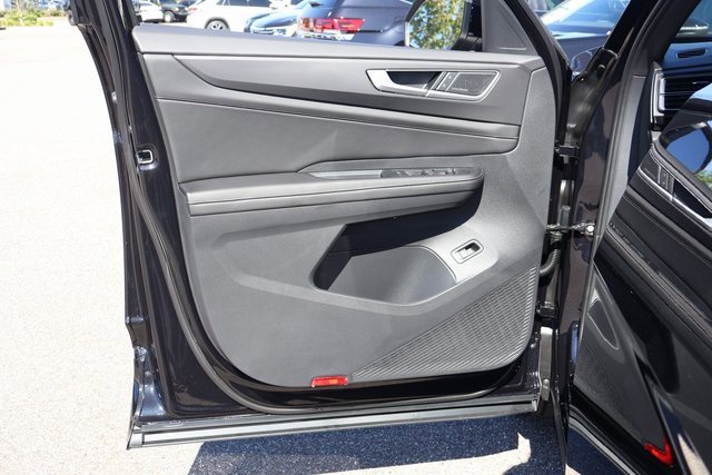 New 2026 Volkswagen Atlas Cross Sport SEL Premium R-Line image 10