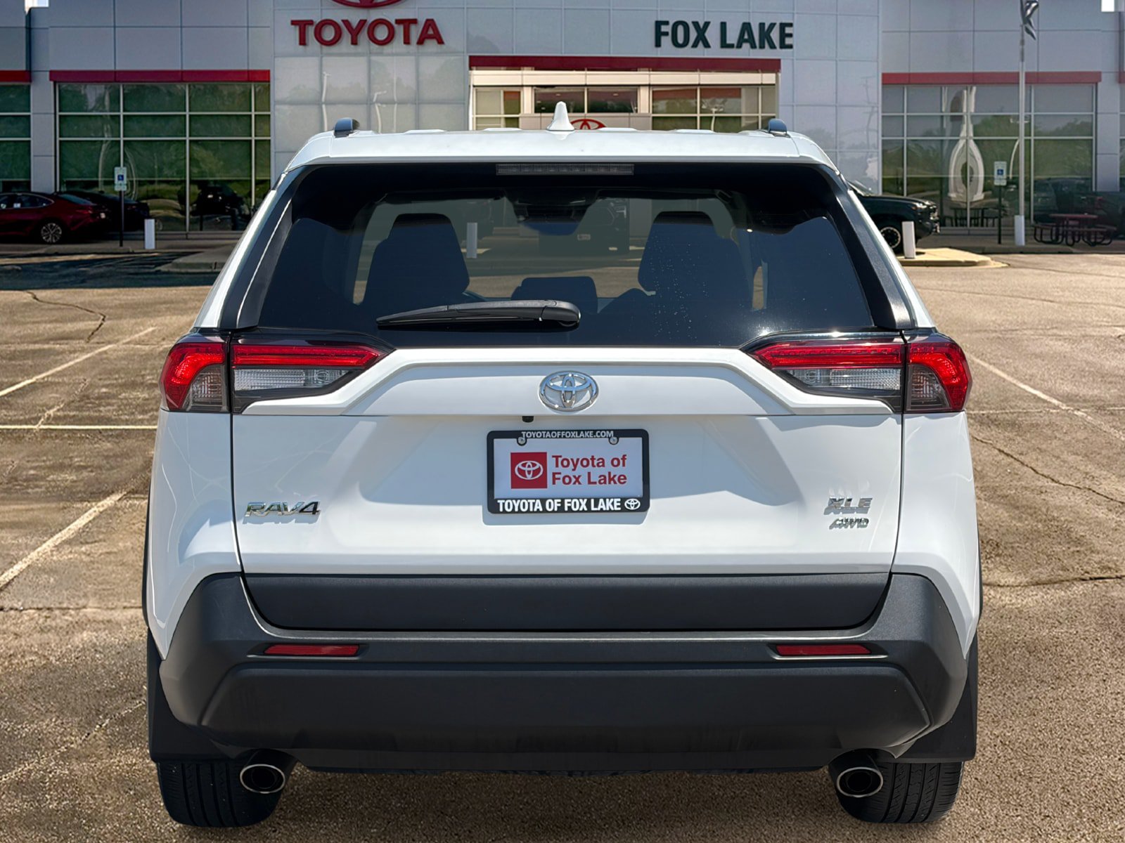 Used 2020 Toyota RAV4 XLE Premium AWD/4WD image 4