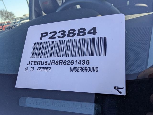 Used 2024 Toyota 4Runner TRD Off-Road Premium image 39