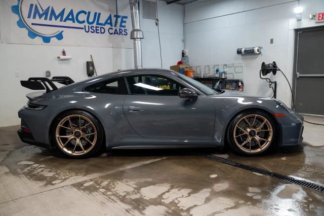 Used 2022 Porsche 911 GT3 RWD image 3