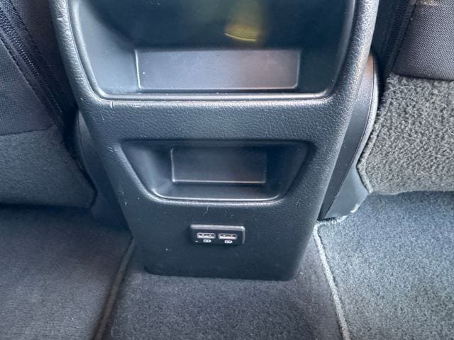 Used 2018 Nissan Sentra SV w/ Premium Package (P01) FWD image 18
