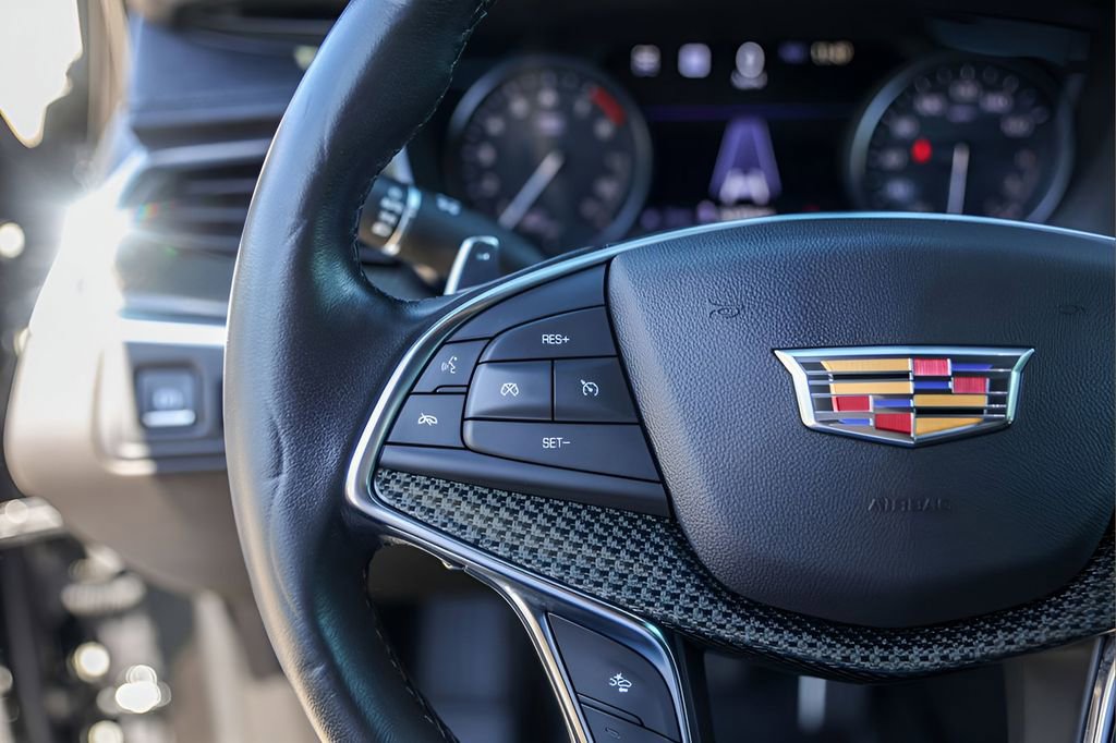 Used 2021 Cadillac XT5 Sportv AWD/4WD image 14