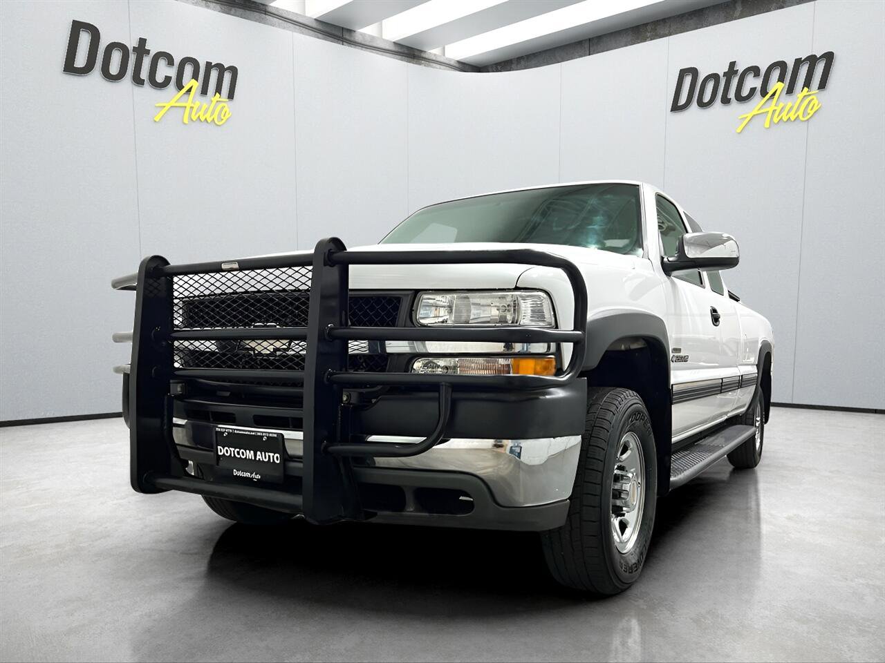 Used 2001 Chevrolet Silverado 2500 LS image 3