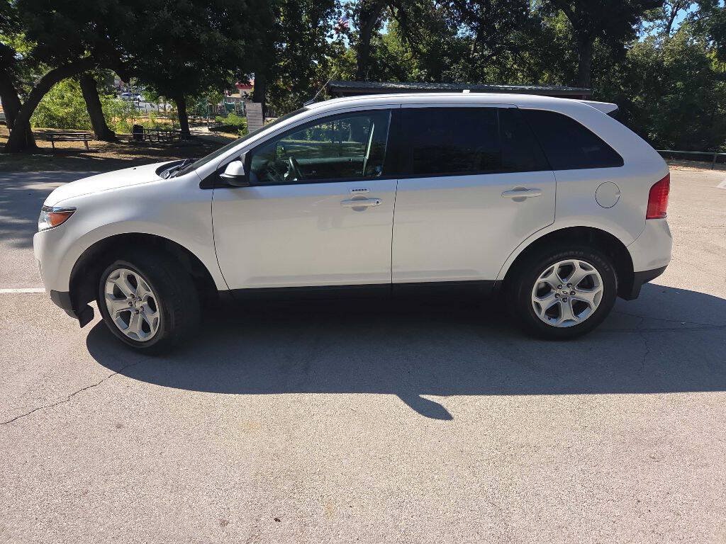 Used 2013 Ford Edge SEL FWD image 3