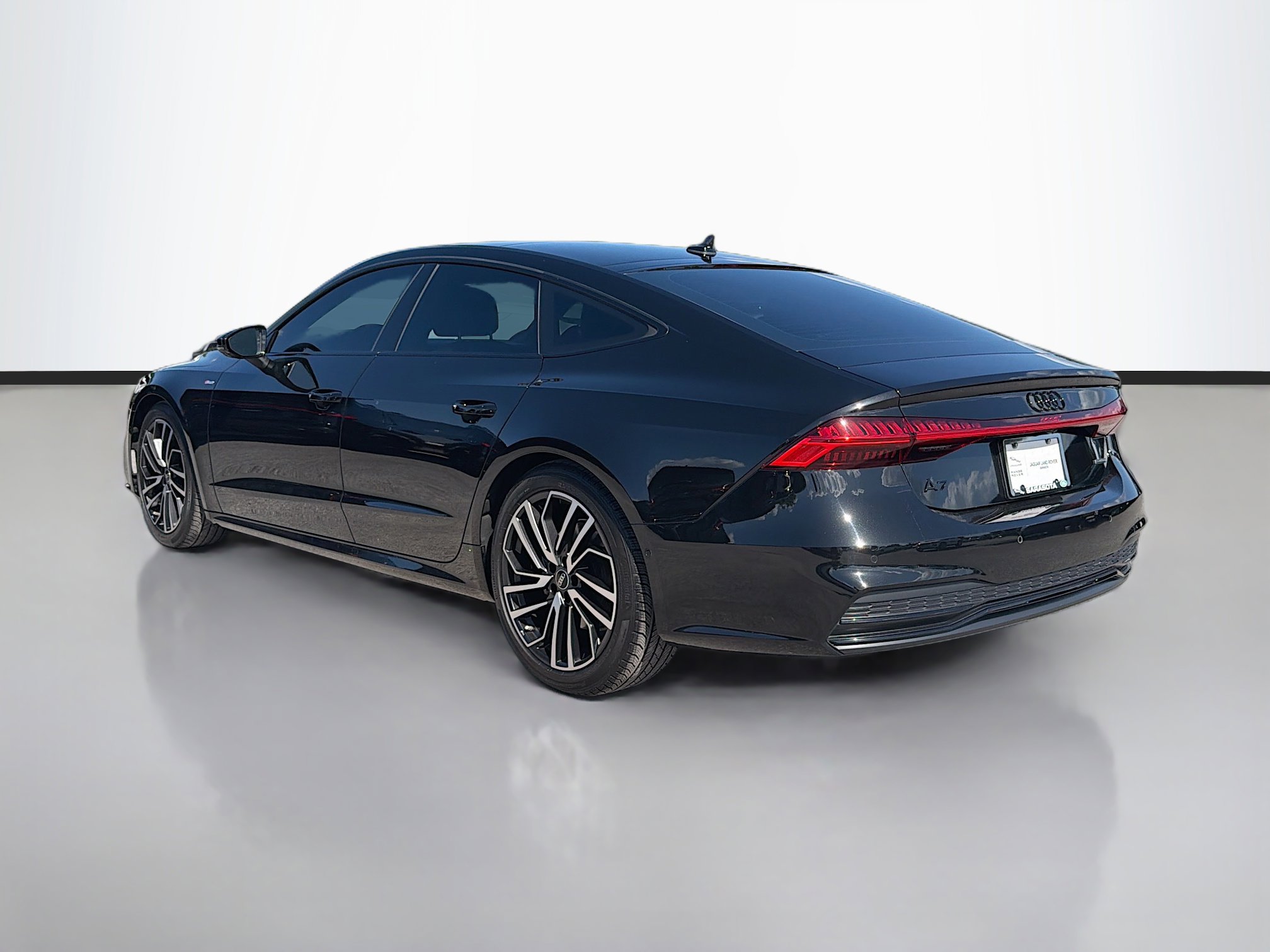 Used 2024 Audi A7 3.0T Premium Plus w/ Premium Plus Package image 3