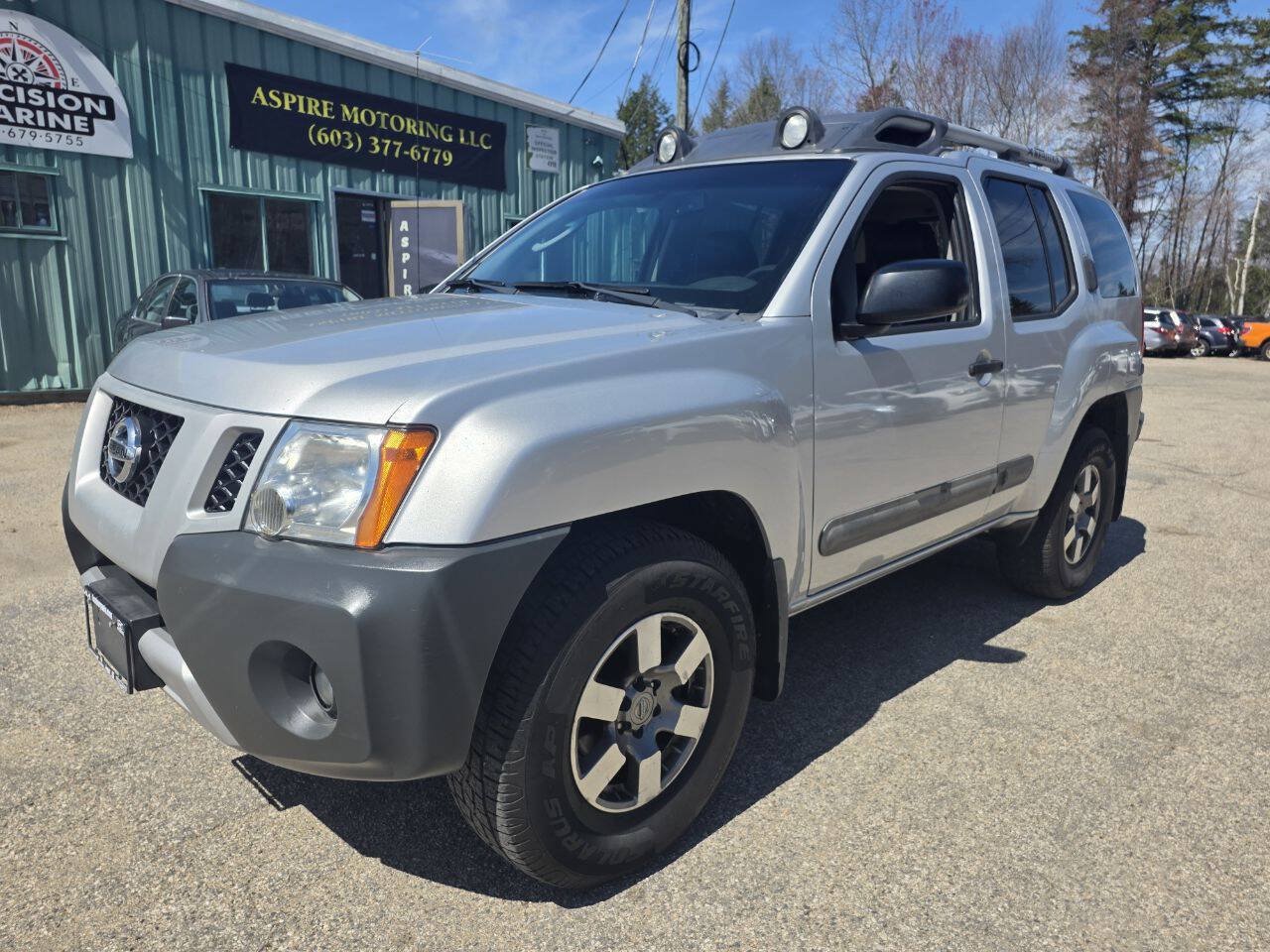Used 2011 Nissan Xterra PRO-4X w/ Pro-4x Leather Pkg AWD/4WD image 3