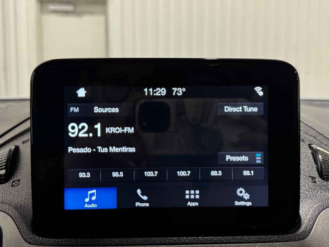 Used 2020 Ford Transit Connect XLT image 25