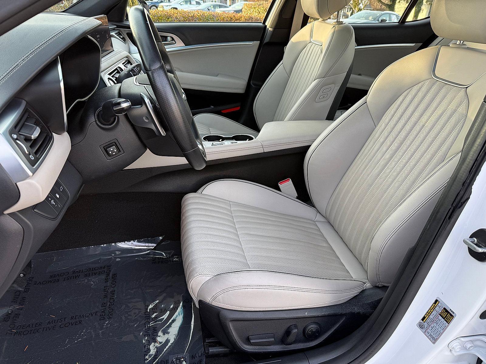 Used 2023 Genesis G70 2.0T w/ Sport Prestige Package image 23