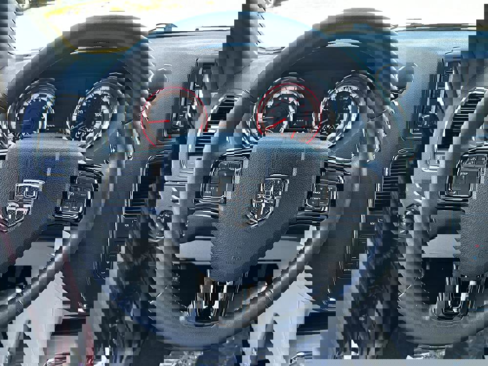 Used 2019 Dodge Grand Caravan SXT w/ Driver Convenience Group image 6