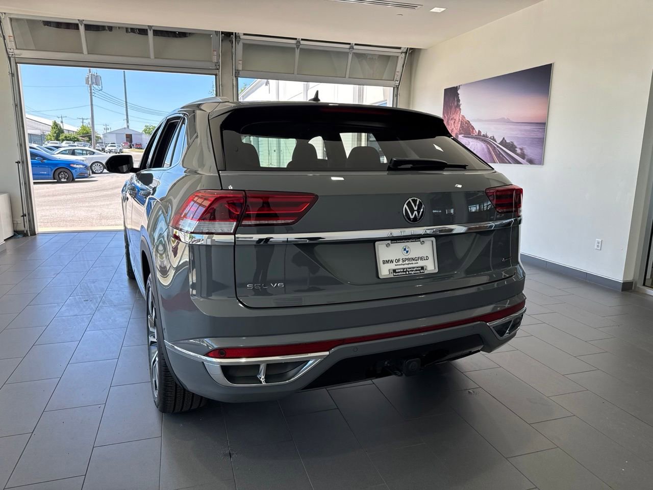 Used 2023 Volkswagen Atlas Cross Sport SEL Premium R-Line AWD/4WD image 6