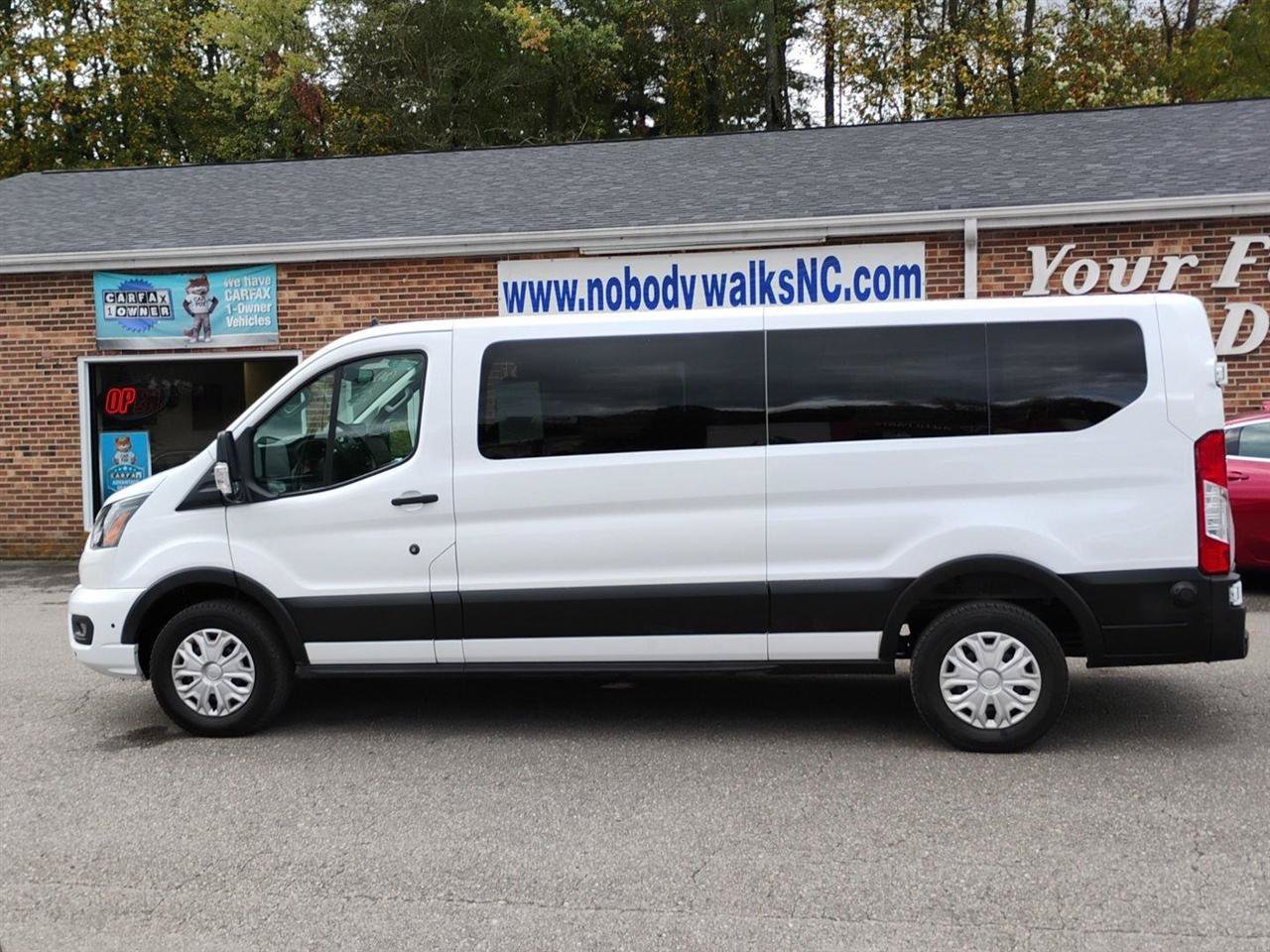 Used 2024 Ford Transit 350 XLT RWD image 7