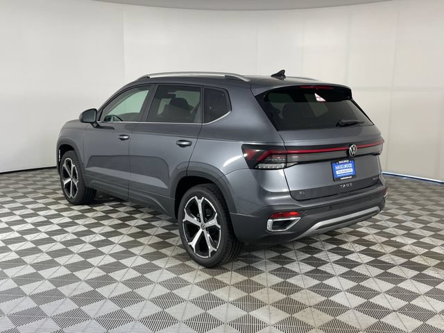 New 2026 Volkswagen Taos SEL AWD/4WD image 8