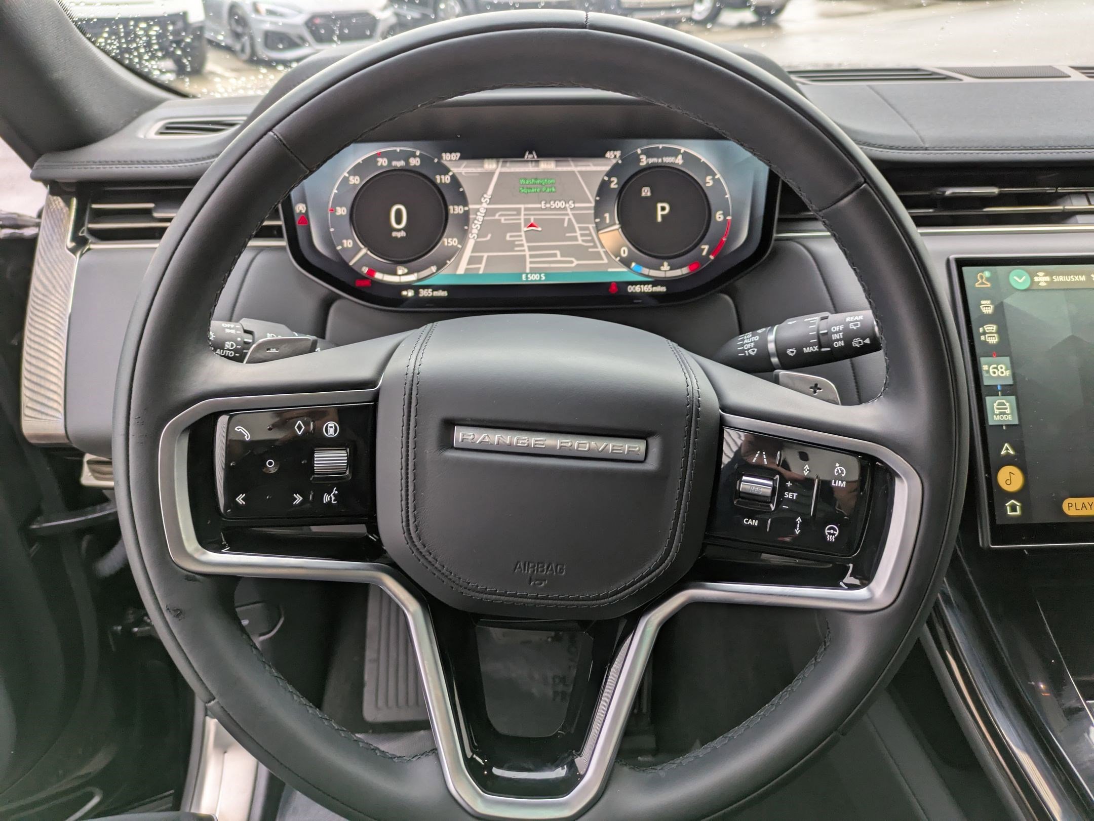 Used 2025 Land Rover Range Rover Sport image 18