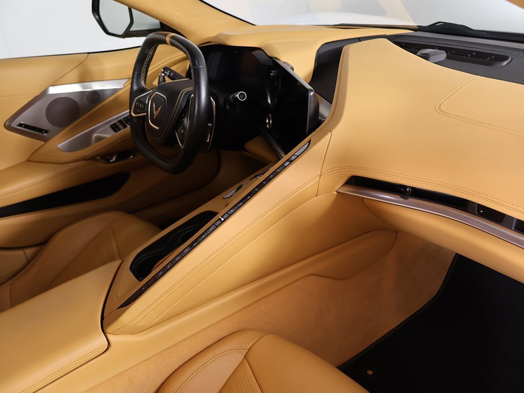 Used 2021 Chevrolet Corvette Stingray Premium Conv w/ Z51 Performance Package image 23