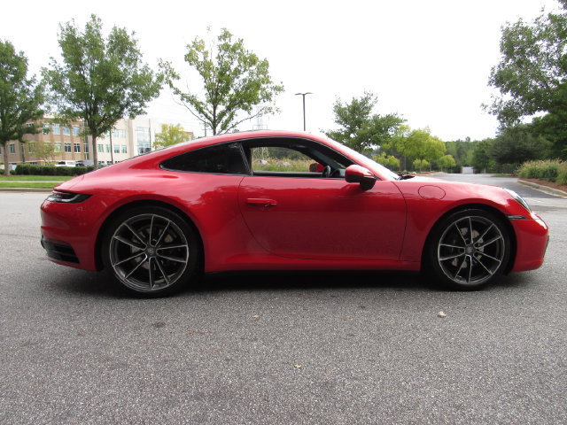 Certified 2024 Porsche 911 Carrera 4 AWD/4WD image 8