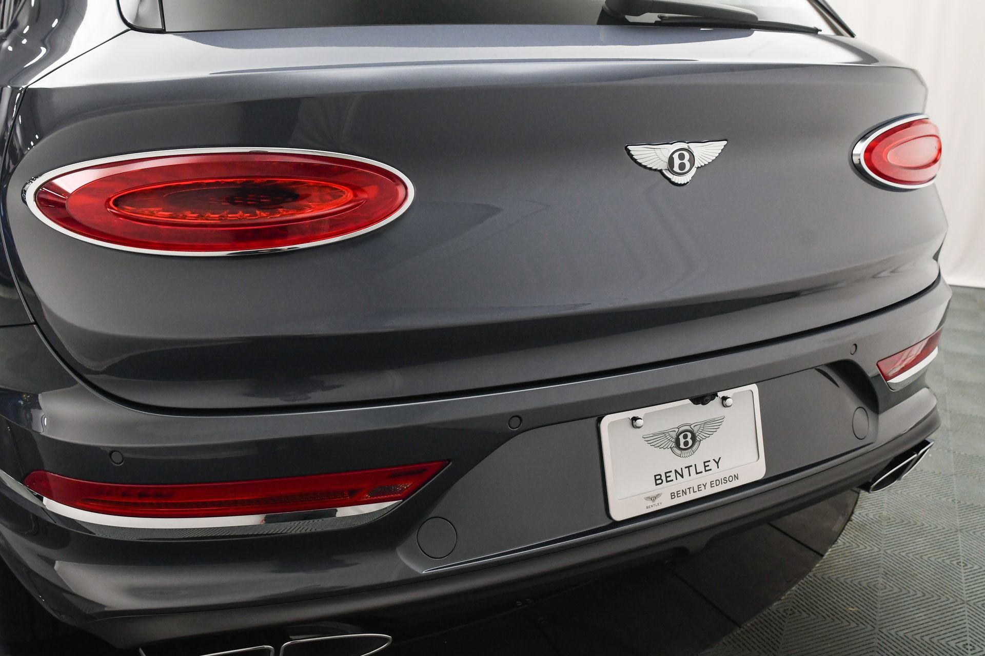 New 2025 Bentley Bentayga image 22